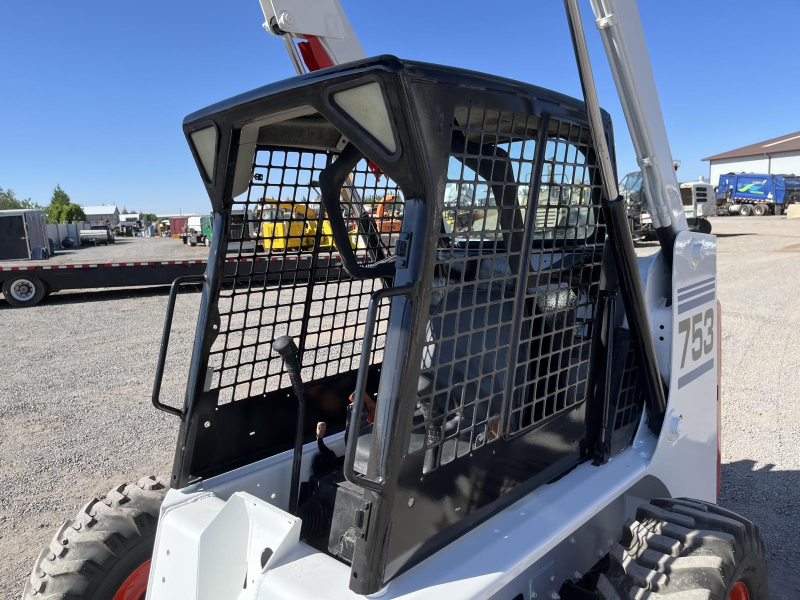./imagenes/INVOICE/2019/15853/SKID STEER BOBCAT 753 (17).JPG
